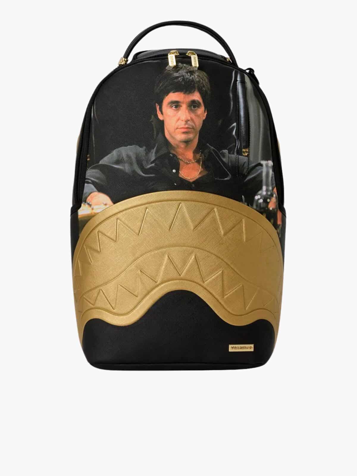 תיק גב ספרייגראונד שחור עם עיצוב Gold Tony Shark