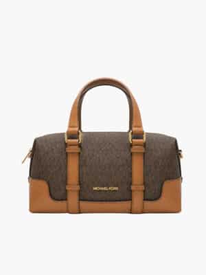 תיק יד וקרוסבודי מייקל קורס טדי חום עם רצועה מתכווננת ונשלפת.
